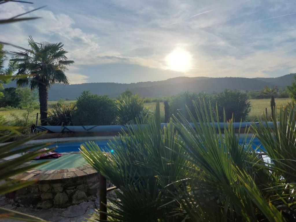 Chambres D'Hotes, B&B La Musardiere Alba-la-Romaine Bagian luar foto