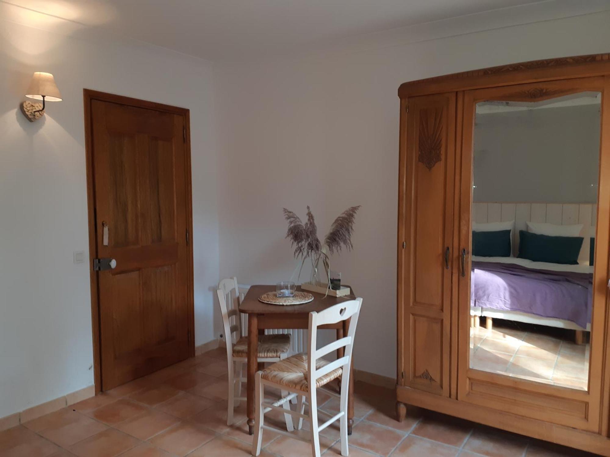 Chambres D'Hotes, B&B La Musardiere Alba-la-Romaine Bagian luar foto